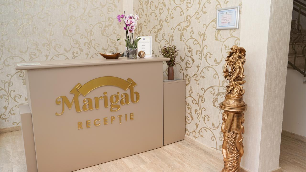 Апарт отель Marigab Turceni Экстерьер фото